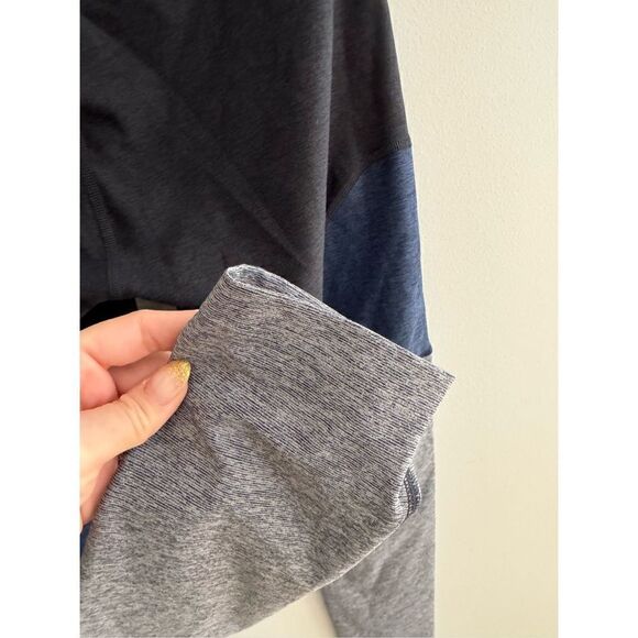 Outdoor Voices Tri-Color Blue Spring 7/8 Activewear Bottoms Leggings Size Medium - Picture 8 of 8